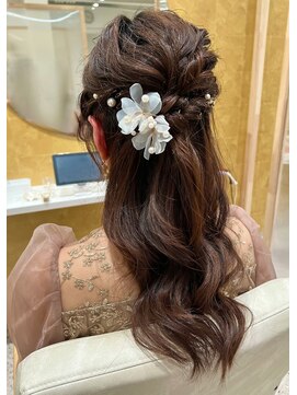 ジーナ 北千住ミルディス通り(Zina) ハーフアップ＊結婚式【Zina北千住ミルディス通り】