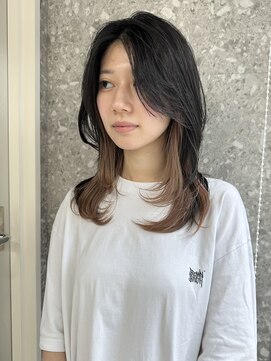 サンク 原宿 表参道(cinq) インナーカラーボブヘーゼルグレージュイヤリングカラーレイヤー