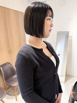 ラミエ バイ メルト 吉祥寺(lamie by melt)&nbsp;久保田)前下がりぷつっとボブシースルーバング似合わせカット