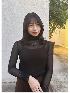 ローウェ 表参道(Louwe) 小顔カット / くすみベージュ