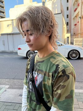 チーカ(chica) グレージュカラー/メンズハイトーン/メンズカット