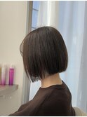 タッセルボブ×くすみベージュ
