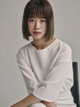 キヴィ(kivi) 白髪も艶やかにカバー オーガニックカラー×大人ショート