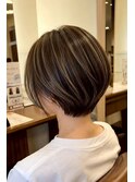 【大人上品な丸みショートボブ】