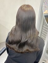 アロ 梅田(alo)&nbsp;【苗代萌】ブリーチなしでできるオリーブベージュ