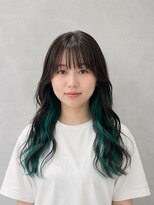 エニル 春日部店(enil)&nbsp;◎暗髪に映えるグリーンインナーカラー◎