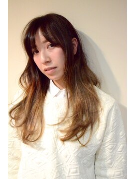 ラフレシア(rafflesia) 外国人風グラデーションカラーゆるふわロング