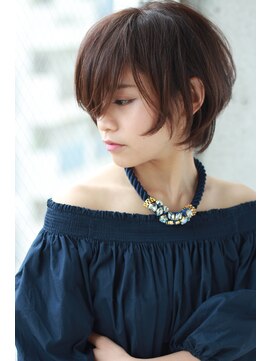 ドアベルヘアリビング(Door Bell hair Living) セミウェットな柔らかアンニュイセンシュアルショートショート