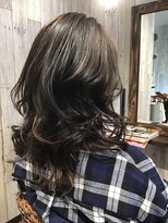 アン リノ(Un Lino)&nbsp;強弱のあるハイライト