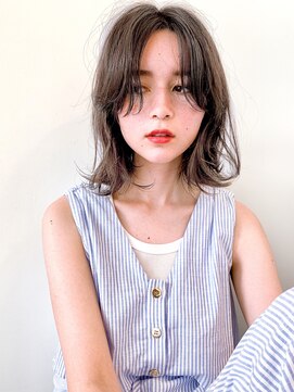 サバービア(suburbia) 『 カット + カラー 』こなれミディSC☆4suburbia