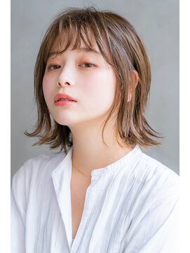 レニーバイエース(LANY by ACE) 【LANY 横浜】外ハネミディ×クリアベージュ