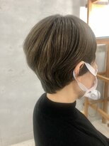 エンドリンク(endlink) 耳かけショート×グレージュ