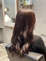 パウ ハナ(Pau Hana) 艶髪ロングスタイル