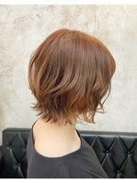 ヘアサロン リュッカ(Lycka)&nbsp;【Ｌｙｃｋａ】　外ハネ×イヤリングカラー