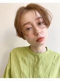 小顔センターパートショートベージュカラー[表参道/表参道駅]