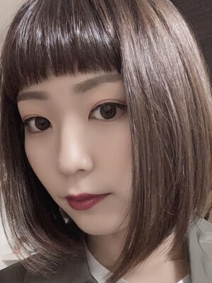 旬のカラーでおしゃれで華やかにチェンジ♪大人気の【イルミナカラー】で憧れの外国人風ヘアが叶います♪