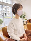 ミニショート。オリーブベージュ。
