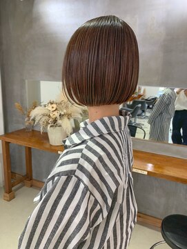 リト(lit.) パツっとボブ