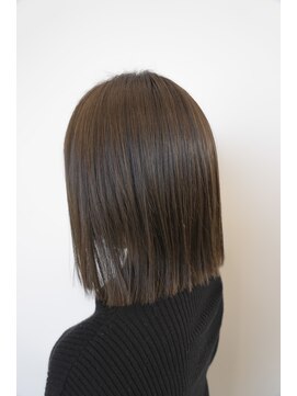 ビーヒアナウ N゜03 金沢駅西店(BE HERE NOW) 小顔カットナチュラルストレートミディアムボブ