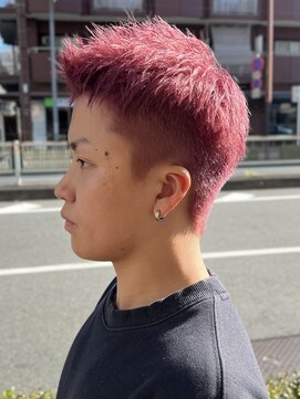 フリーク バーバーショップ 都島店(FREAK BARBER SHOP) スパイキーショートピンクカラー