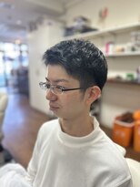 ブリリアント(brilliant)&nbsp;癖毛をいかしてスッキリスタイル