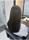オリーブカラー