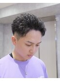 スパイキーショートパーマ