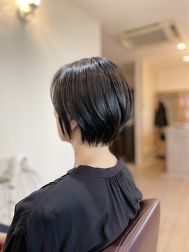 シュプレミュー(Supremu) ツヤカラーショート