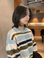 ローブ アオヤマ(LOAVE AOYAMA)&nbsp;ブリーチなし/オリーブブラウン/透明感カラー/レイヤーカット