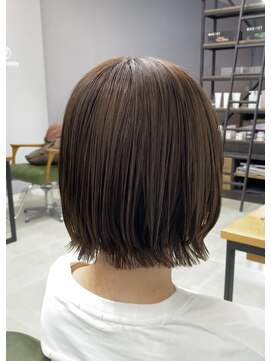 ヘアーアンドビューティーザ エフ(Hair Beauty the F) ~ くびれボブ ~