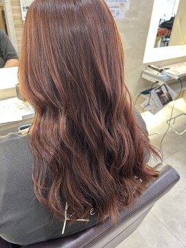 アヴァンス 江坂店(AVANCE.) ワインレッドカラー