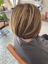 ムック 葛西(MUCCU)&nbsp;ハイライトショートボブ