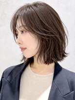 ヨリ トウキョウ(yori Tokyo) 似合わせカット30代40代50代ショートボブくびれレイヤーカット