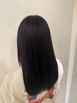 エヌアンドエー 春日部東口店(hair shop N&A) 艶感とまとまりが映えるナチュラルストレートロング
