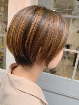 ヘアーシュシュカム(hair chouchou come) ☆王道ショート☆hair chouchou come 奥山