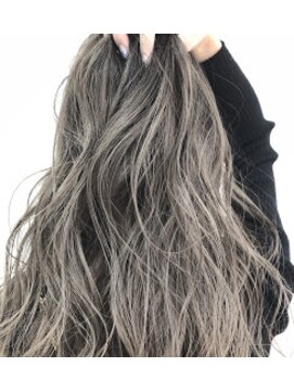 e.m.a プレミアムビューティーサロン 栄駅店(e.m.a PREMIUM BEAUTY SALON) 外国人風ロング