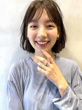 ジョエミバイアンアミ(joemi by Un ami) 【joemi】20代30代40代50代ヘルシーショートボブ 高橋 和人