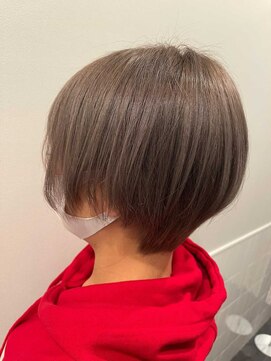 ブランシェ JR勝川駅前店 ミルクティーグレージュ ☆