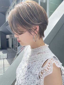 ヌード(NUDE) 「NUDE」#シースルー前髪 前下がりショート アッシュグレイ