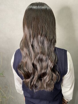 ウノ 若葉台(UNO) 髪質改善/透明感ブラウン/艶巻き/ヨシンモリ/ウェーブ巻き