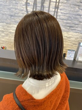 アース コアフュールボーテ 新潟紫竹山店(EARTH coiffure beaute) 切りっぱなしボブ