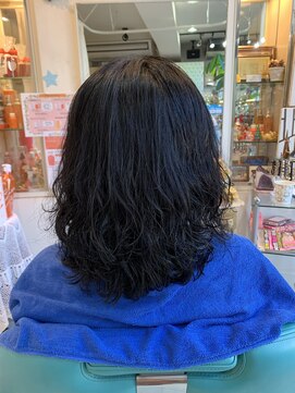 ヘアースタジオエル パーマ&ヘアーマニキュア