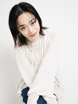 オンク 新宿(onk) 黒髪/グレーベージュ/レイヤーロング/前髪パーマ[新宿駅]