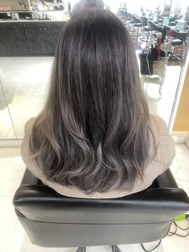 シャンプーボーイエイムス(SHAMPOO BOY aims) バレイヤージュ