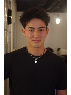 ランタン(LANTERN) 刈り上げスパイキーショート#LANTERN山科