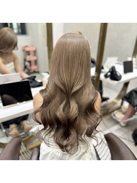 ロンド レア 天神大名店(Lond Le’a) 【ダブルカラー】ブリーチで叶う透明感ヘア♪