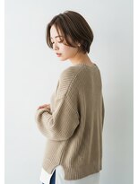 シスタ(SISTA)&nbsp;軽めボブ/内巻きボブ/前下がりボブ/レイヤーボブ/あごラインボブ