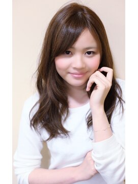 イソラブル(ISOLA-blu) 【前髪を伸ばしている方に】リラックスウェーブ