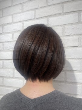 アッシュ 稲田堤店(Ash) 軽やかレイヤーボブ