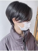 【morio原宿】ツーブロック女子　黒髪前髪なしショート前下がり